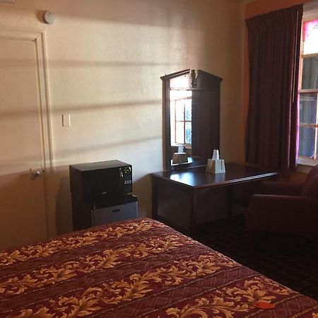 Budget Inn Downtown Mobile Eksteriør bilde